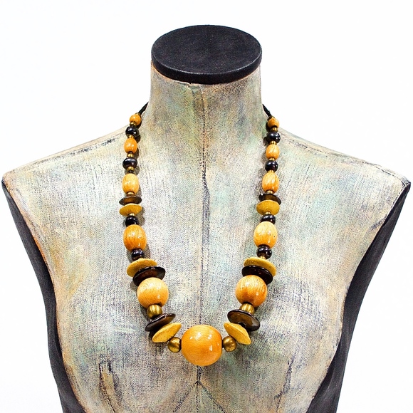 Vintage 70's Jewelry - VTG 70's Chunky Natural Wood and Ceramic Necklace Vintage 70's Jewelry - VTG 70's Chunky Natural Wood and Ceramic Necklace
